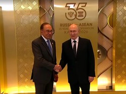 Video Putin Sambut Sultan Brunei hingga PM Malaysia di KTT Rusia-ASEAN