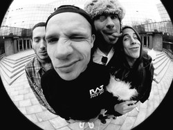 Lirik Lagu Sick Love - Red Hot Chili Peppers