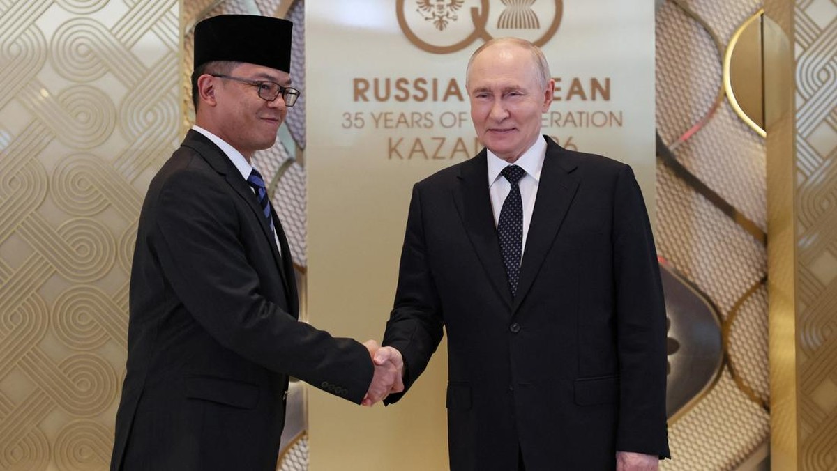 Tak Ada Prabowo, Potret Putin Sambut Para Pemimpin ASEAN di Kazan
