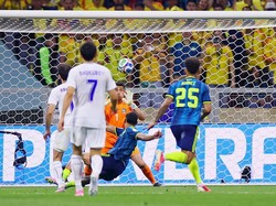 Kolombia Ungguli Uzbekistan 1-0 di Babak Pertama
