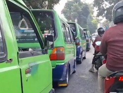 Penambahan Bus Stop Biskita di Kota Bogor Diprotes Sopir Angkot