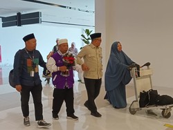 Kisah Penjual Bakso Asal Bone Sembuh dari Lumpuh Saat Tunaikan Ibadah Haji