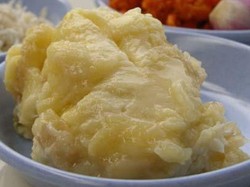 Ritual Tahunan Bikin Tempoyak Saat Banjir Durian