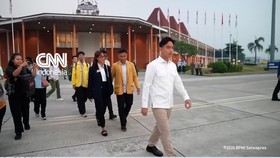 Wapres Gibran Rakabuming Raka mengajak sejumlah perwakilan mahasiswa dalam kunjungan kerja ke NTT, Gorontalo, dan Papua.