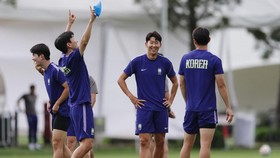 Soccer Football - FIFA World Cup 2026 - South Korea Training - Chivas Verde Valle, Guadalajara, Mexico - June 17, 2026 South Korea's Son Heung-min and teammates during training REUTERS/Amanda Perobelli