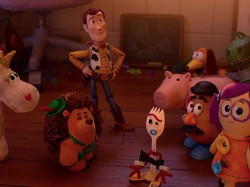 Toy Story 5 Raup Rp5,5 Triliun di Pekan Perdana, Pecahkan Rekor Franchise Pixar