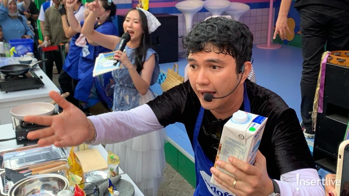 Aldi Taher dan Chef Hideki duel masak