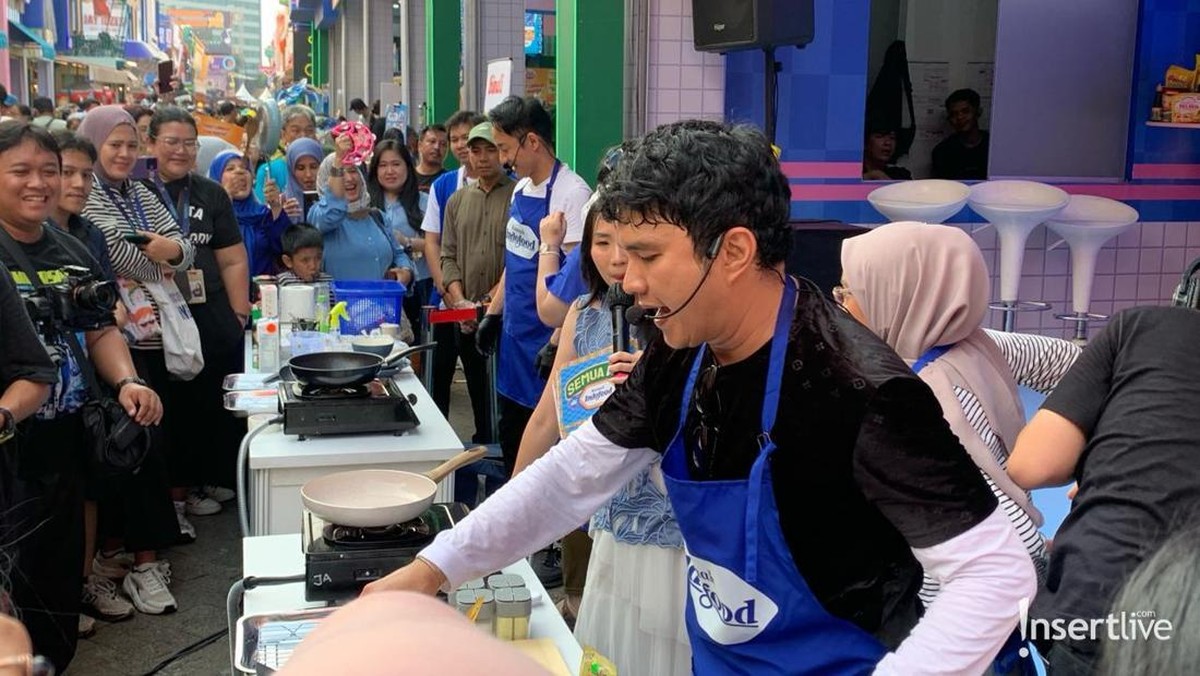 Aldi Taher dan Chef Hideki duel masak