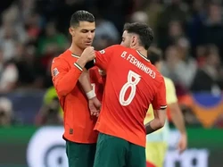 Instagram Bruno Fernandes Digeruduk Fans Ronaldo, Minta Sering Oper ke CR7