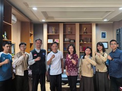 4 Siswa SMAN 1 Narmada Bakal Perkenalkan Budaya Perang Topat di Jepang