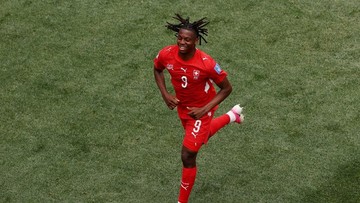 Sorotan Dunia Olahraga CNN Sport : Hasil Piala Dunia: Rekan Jay Idzes Kartu Merah, Swiss Hajar Bosnia 4-1