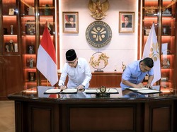 Perkuat Pelindungan Pekerja Migran, Gubernur Banten MoU dengan Menteri P2MI