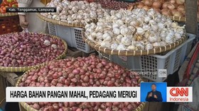 Harga Bahan Pangan Mahal, Pedagang Merugi