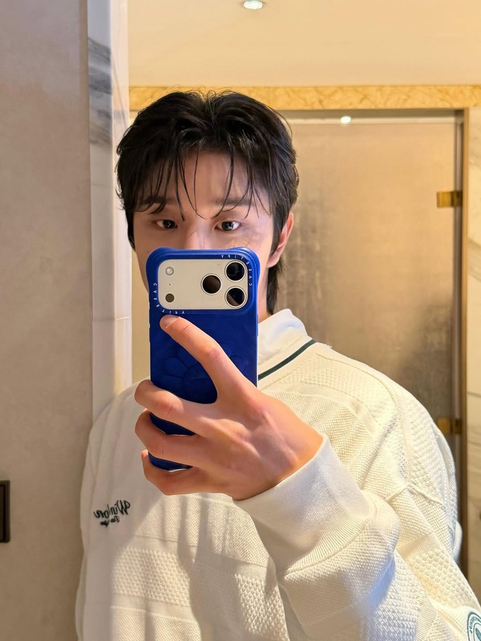 Kedatangan Kim Jae Won ke Hong Kong untuk pekerjaan adalah kali pertama, namun sang aktor ternyata sudah pernah mengunjungi kota besar di Asia Timur tersebut saat masih kanak-kanak bersama keluarga./ Foto: instagram.com/rlawodnjs_