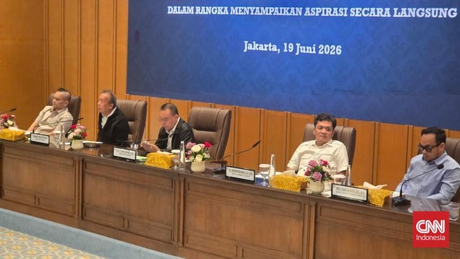 Pimpinan DPR RI akan bertemu partai nonparlemen untuk membahas RUU Pemilu. Pertemuan ini bertujuan mendengar aspirasi terkait isu ambang batas parlemen.