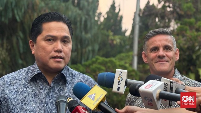 Prabowo Panggil Erick Thohir dan John Herdman ke Hambalang