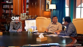 Prabowo Terima Erick Thohir dan Pelatih Timnas di Hambalang