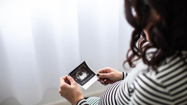 Pasangan Ini Putuskan Berpisah Usai Jalani Program Ivf, Bagaimana Hak Asuh Anak?