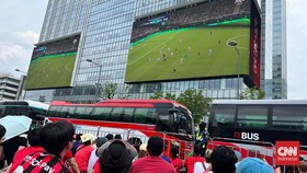 Suporter Korea di Seoul. CNNIndonesia/Mayfree