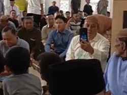 Wapres Gibran Salat Jumat di Masjid Nurul Falah Gorontalo Bikin Jemaah Kaget