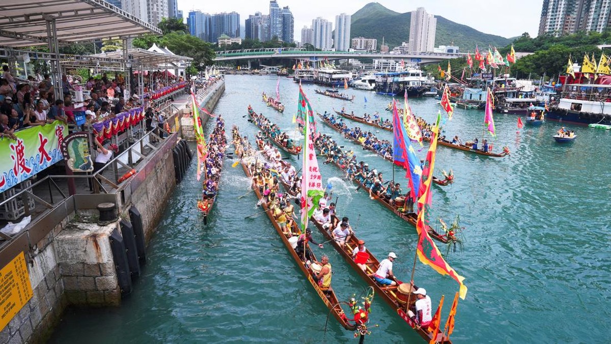 FOTO: Warna-warni Dragon Boat Festival di Hong Kong