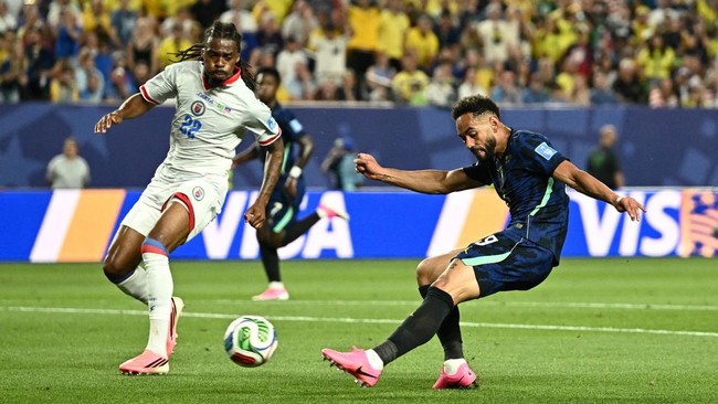 Soccer Football - FIFA World Cup 2026 - Group C - Brazil v Haiti - Philadelphia Stadium, Philadelphia, Pennsylvania, U.S. - June 19, 2026 Brazil's Matheus Cunha scores their second goal REUTERS/Dylan Martinez     TPX IMAGES OF THE DAY