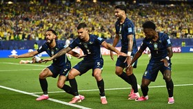 Soccer Football - FIFA World Cup 2026 - Group C - Brazil v Haiti - Philadelphia Stadium, Philadelphia, Pennsylvania, U.S. - June 19, 2026 Brazil's Matheus Cunha celebrates scoring their first goal with Bruno Guimaraes, Lucas Paqueta and Vinicius Juni