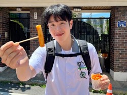 Gegara 'Teach You A Lesson', Aksi Panggung P.O Block B Viral Lagi