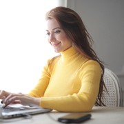 Introvert Wajib Tahu, 6 Pertanyaan Ini Bisa Bantu Kamu Dapat Pekerjaan yang Tepat