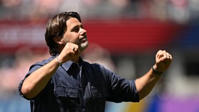 Soccer Football - FIFA World Cup 2026 - Group D - United States v Australia - Seattle Stadium, Seattle, Washington, U.S. - June 19, 2026 U.S. coach Mauricio Pochettino celebrates after the match IMAGN IMAGES via Reuters/Troy Wayrynen     TPX IMAGES O