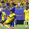 Soccer Football - FIFA World Cup 2026 - Group E - Ecuador v Curacao - Kansas City Stadium, Kansas City, Missouri, U.S. - June 20, 2026
Ecuador's Piero Hincapie in action with Curacao's Jurien Gaari REUTERS/Hannah Mckay     TPX IMAGES OF THE DAY