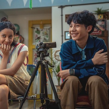 Hubungan Ayah-Anak yang Rumit Jadi Sorotan di Teaser Perdana 'Aku Sebelum Aku'