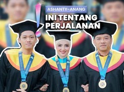 Video: Bahagia Wisuda Bareng Anang-Azriel, Ashanty: Ini Bukan Cuma Gelar