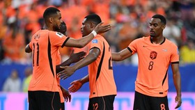 Soccer Football - FIFA World Cup 2026 - Group F - Netherlands v Sweden - Houston Stadium, Houston, Texas, U.S. - June 20, 2026 Netherlands' Cody Gakpo celebrates scoring their fourth goal with teammates REUTERS/Annegret Hilse