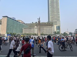 CFD Bundaran HI Digelar Lagi, Ramai Warga Olahraga hingga Jajan Makanan
