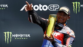 MotoGP - Czech Republic Grand Prix - Masaryk Circuit, Brno, Czech Republic - June 21, 2026 AEON Credit - MT Helmets - MSI's Hakim Danish celebrates winning Moto3 race REUTERS/David W Cerny
