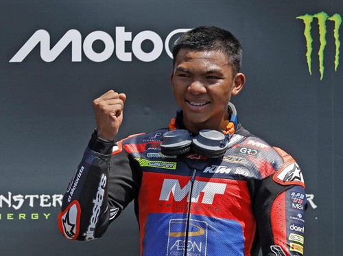 MotoGP - Czech Republic Grand Prix - Masaryk Circuit, Brno, Czech Republic - June 21, 2026 AEON Credit - MT Helmets - MSI's Hakim Danish celebrates winning Moto3 race REUTERS/David W Cerny
