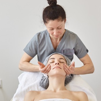 Persiapan Pengantin: 9 Treatment yang Bisa Dilakukan Sebelum Hari Pernikahan