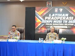 Polda Sumsel Amankan Ratusan Senpi Ilegal, 16 Orang Diamankan