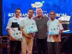 Usai Persib Juara, Iwan Bule Penuhi Nazarnya