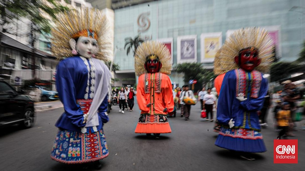 Pawai Budaya Betawi Meriahkan Festival Jakarta Great Sale