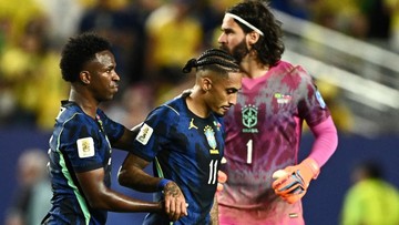 Berita Olahraga Terkini CNN Sport : Raphinha Absen 2 Minggu, Baru Bisa Bela Brasil di Babak 16 Besar?