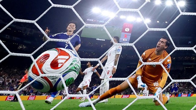 Tunisia vs Jepang