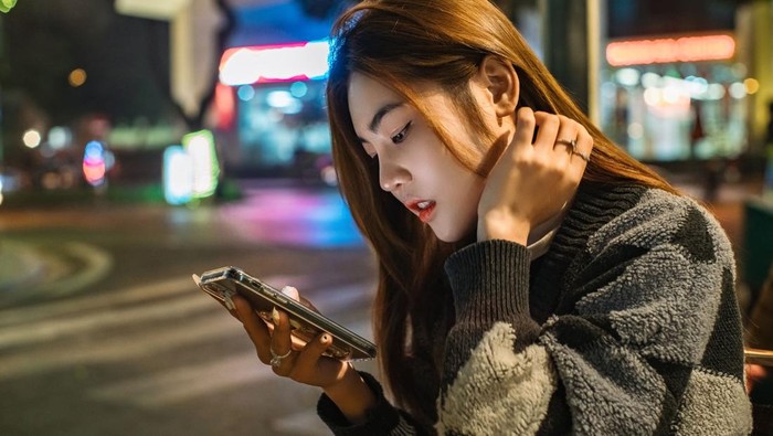 4 Cara Stop Menjadi Orang yang Nggak Enakan saat Kamu Menetapkan Batasan