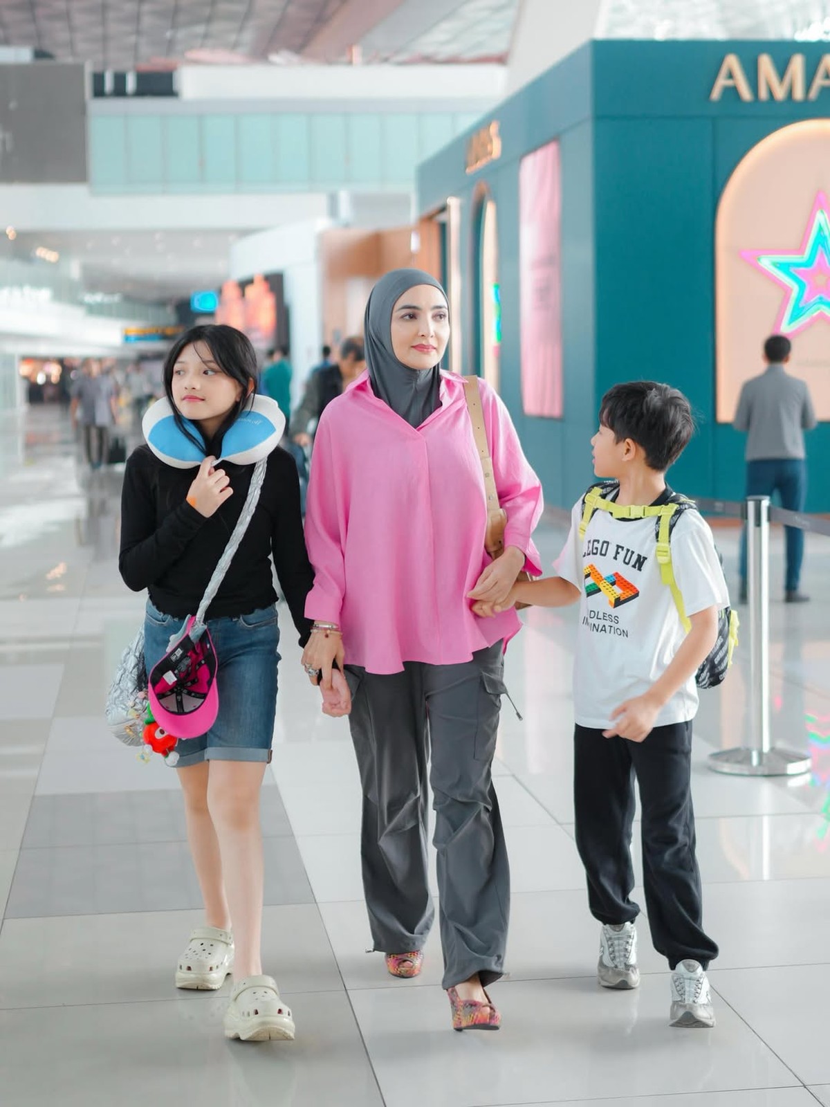 Penampilan terbaru Ashanty pakai hijab