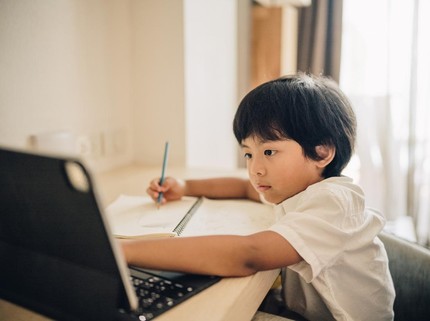 Mengenal Hero Child Syndrome saat Anak Merasa Harus Selalu Kuat