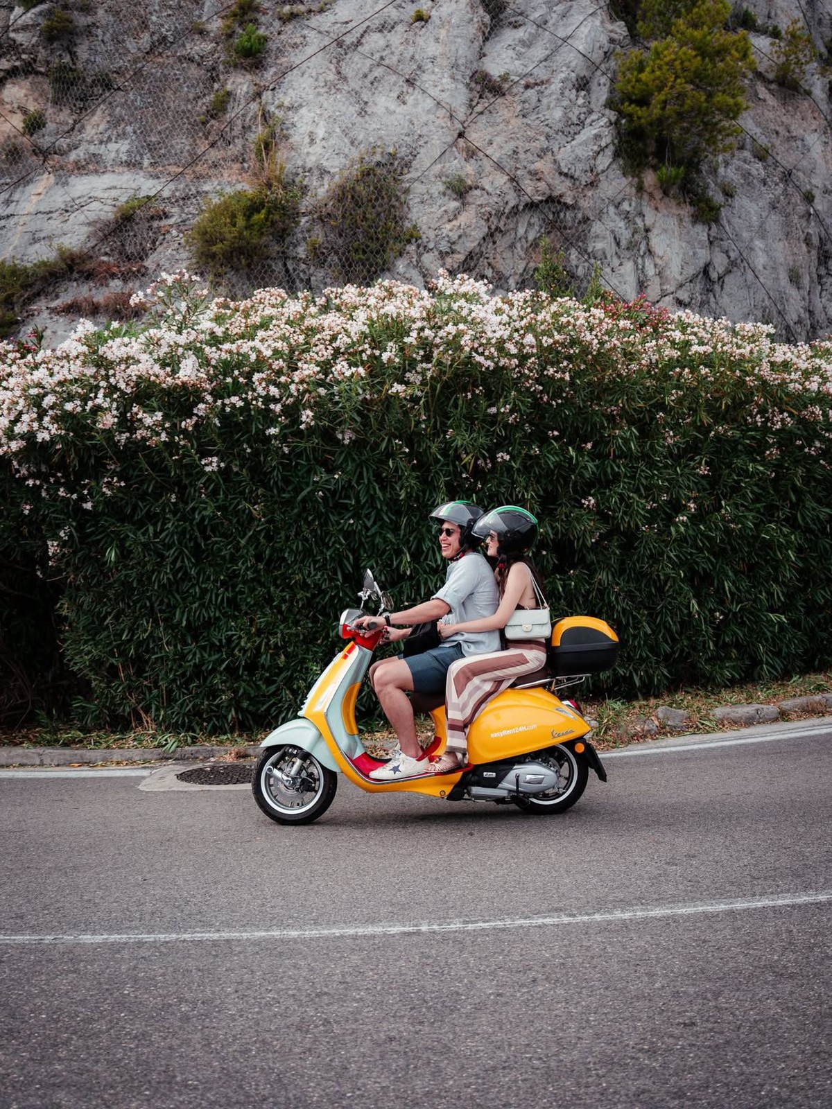 Honeymoon El Rumi dan Syifa Hadju