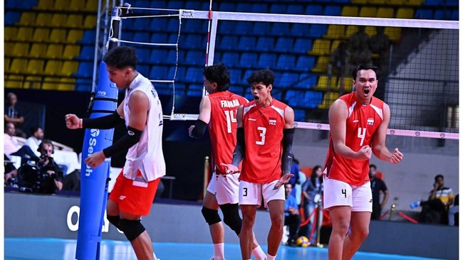 Timnas Voli Indonesia melawan Qatar di AVC Men's Volleyball Cup 2026. (Dok. Volleyball World)