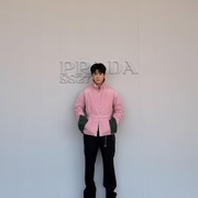 5 Potret Kerennya Jaehyun NCT Saat Menghadiri Prada Fashion Show di Milan