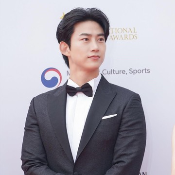 Siap Comeback Pasca Nikah, Ok Taecyeon Dikabarkan Bintangi Drakor Sageuk Baru